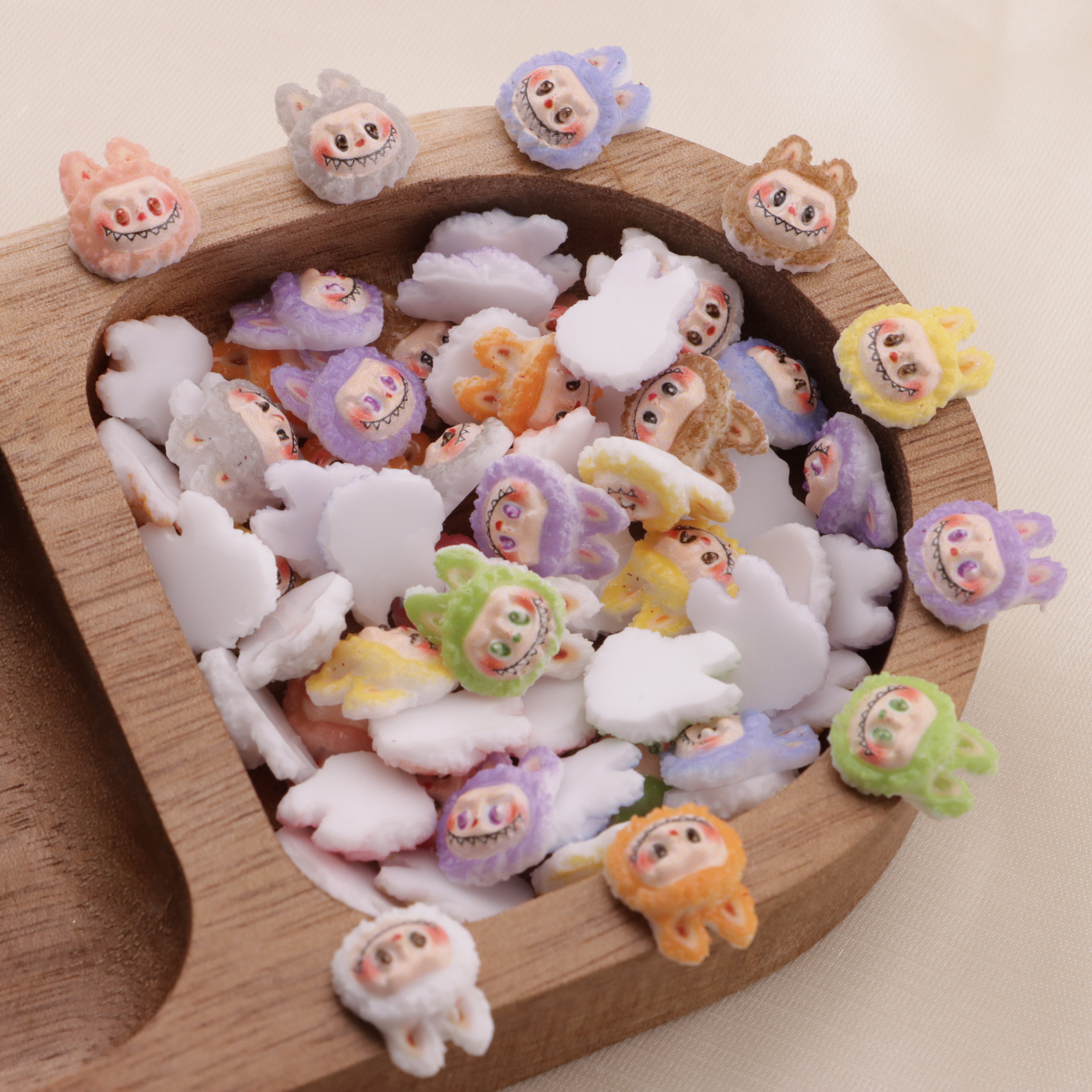 FS6460- Approximately 10mm Labubu Head Resin Nail Charms Zoe's DIY Shop