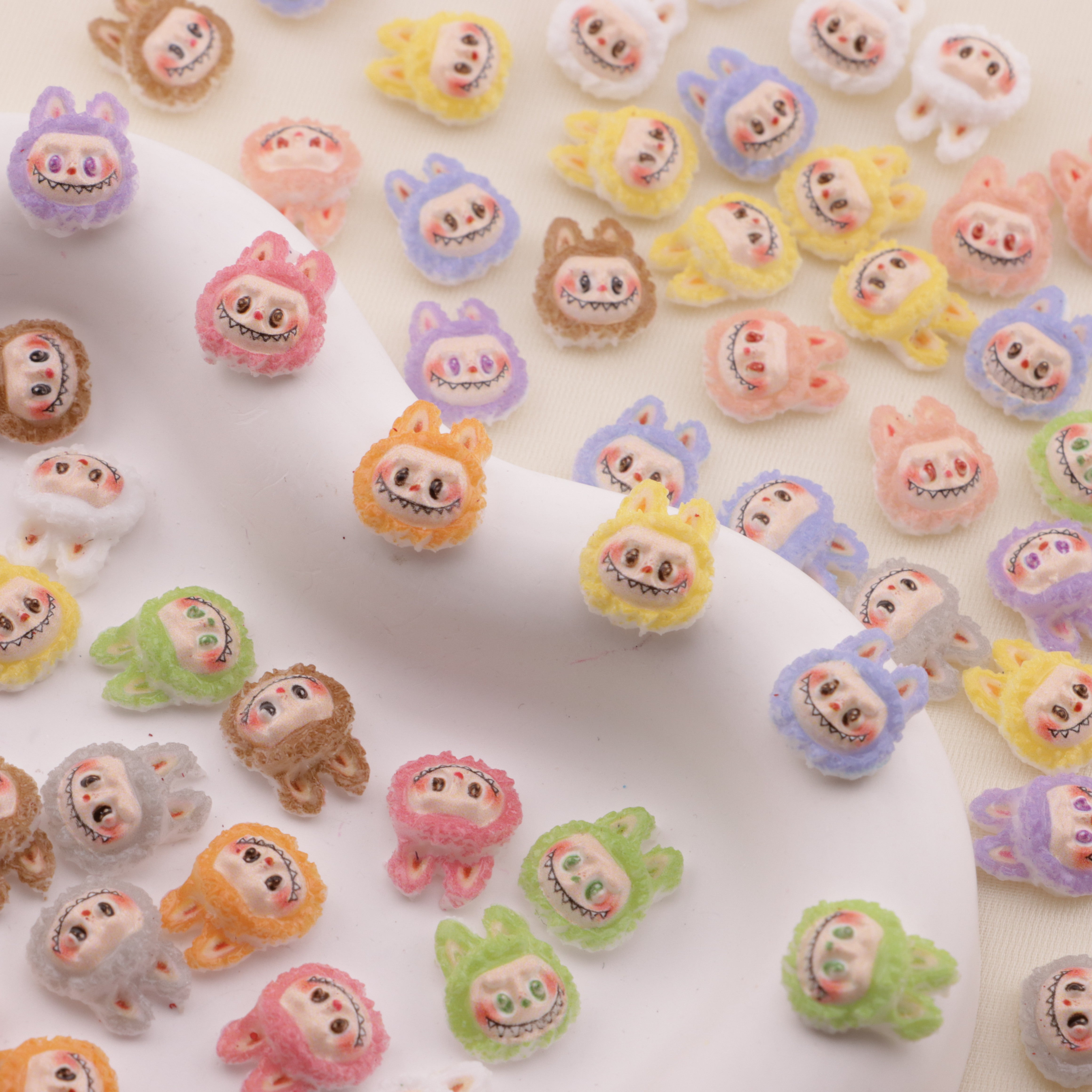 FS6460- Approximately 10mm Labubu Head Resin Nail Charms Zoe's DIY Shop