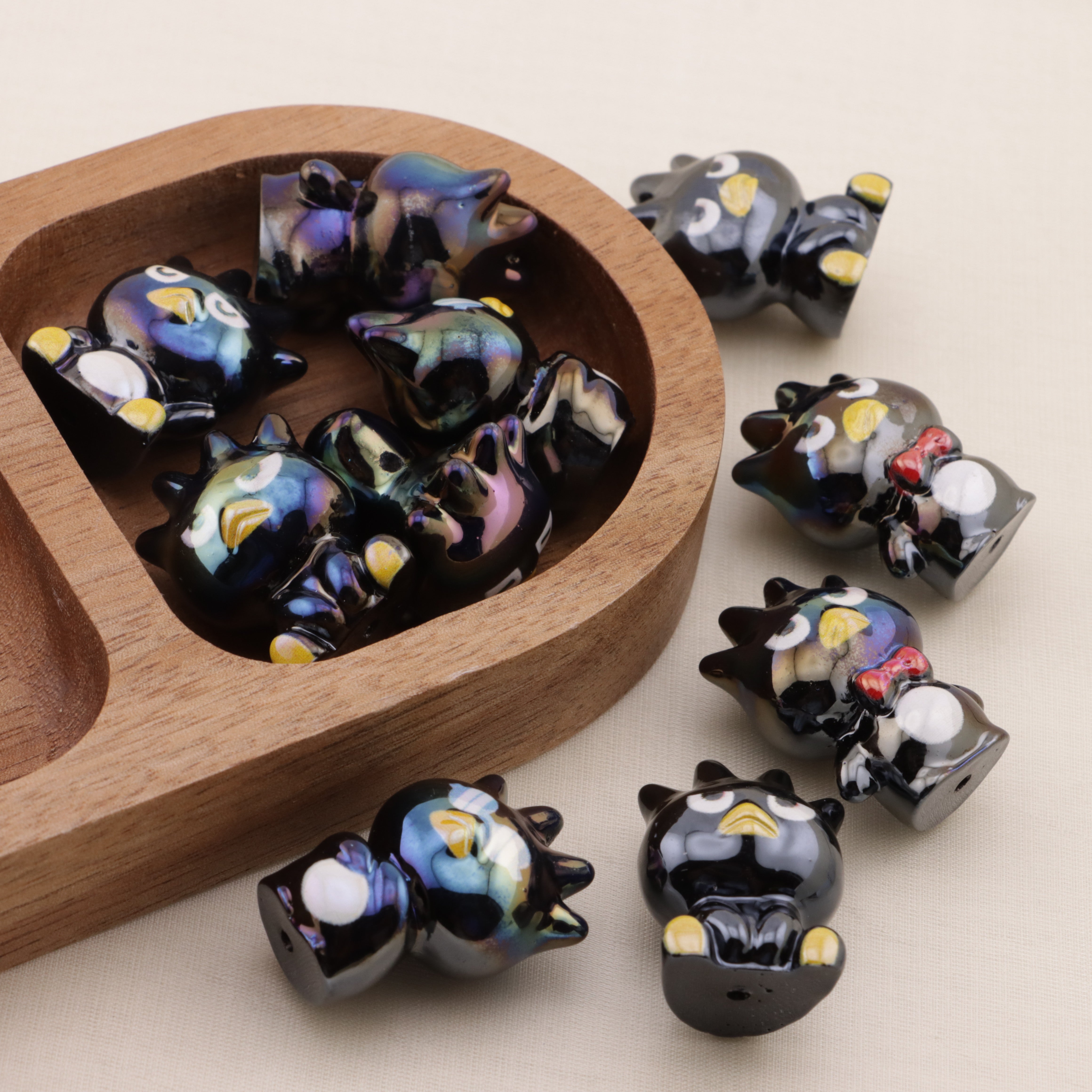 FS6464- Approximately 30×20mm Penguin Resin Beads Zoe's DIY Shop