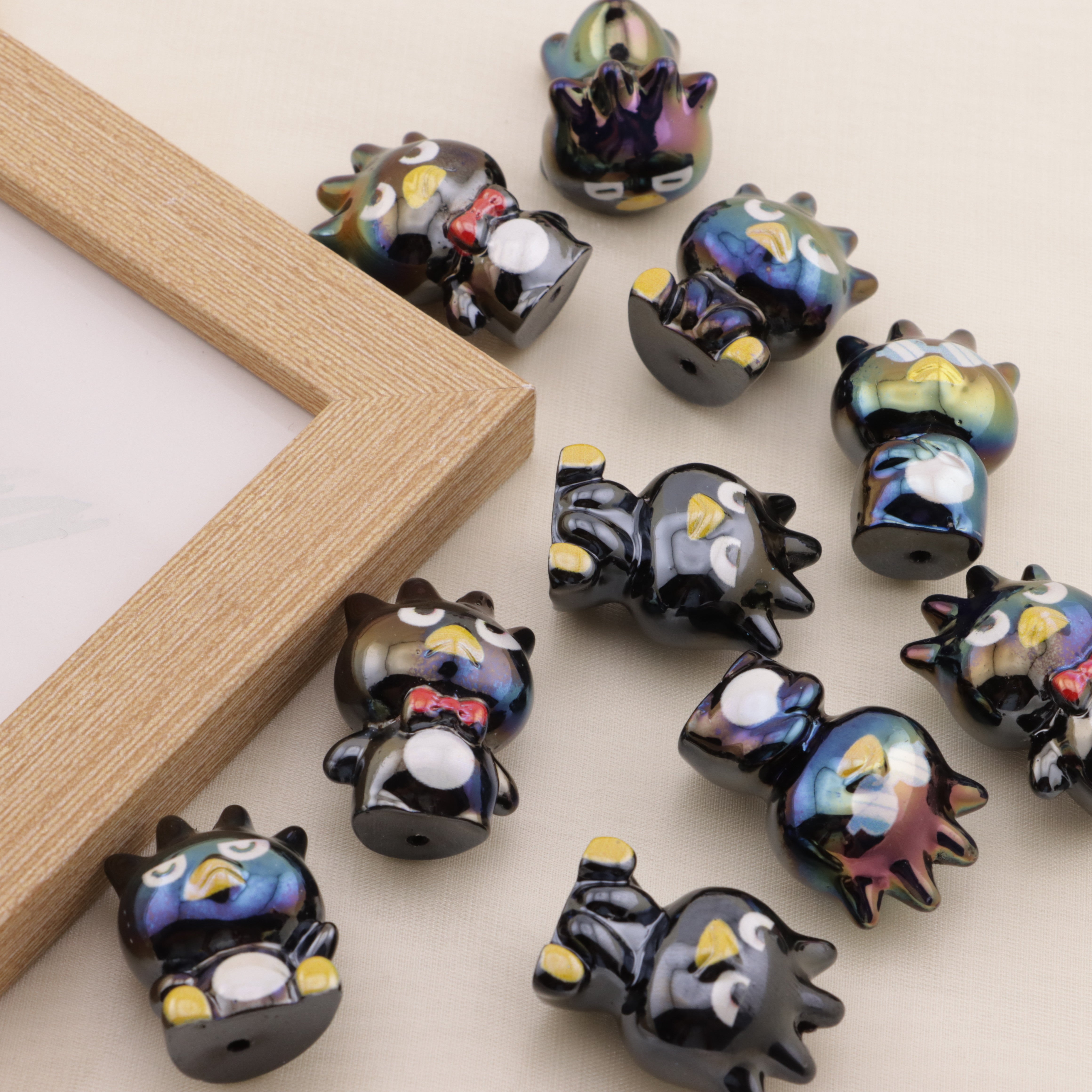 FS6464- Approximately 30×20mm Penguin Resin Beads Zoe's DIY Shop