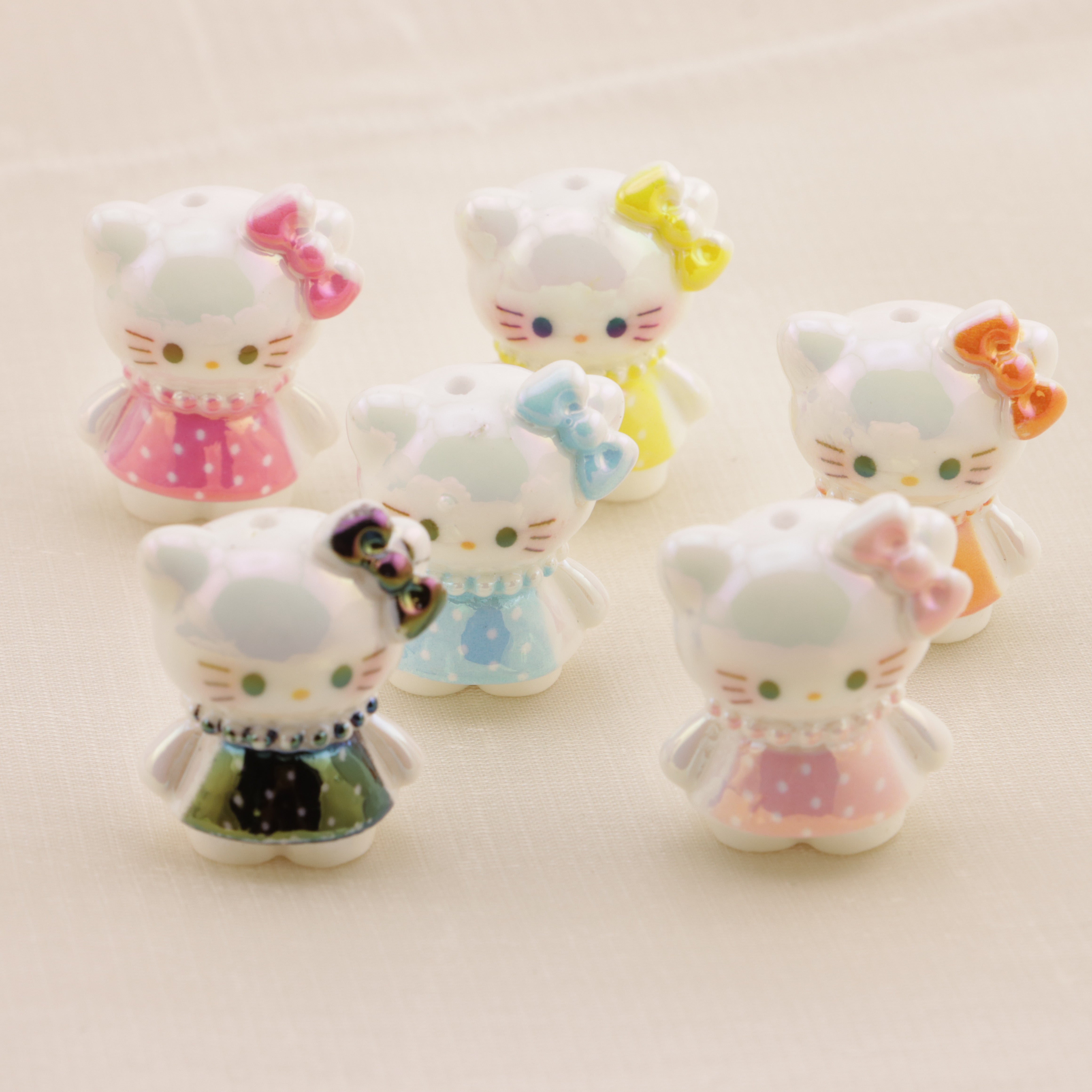 FS6465- Approximately 28×20mm 3D HK Resin Beads Zoe's DIY Shop