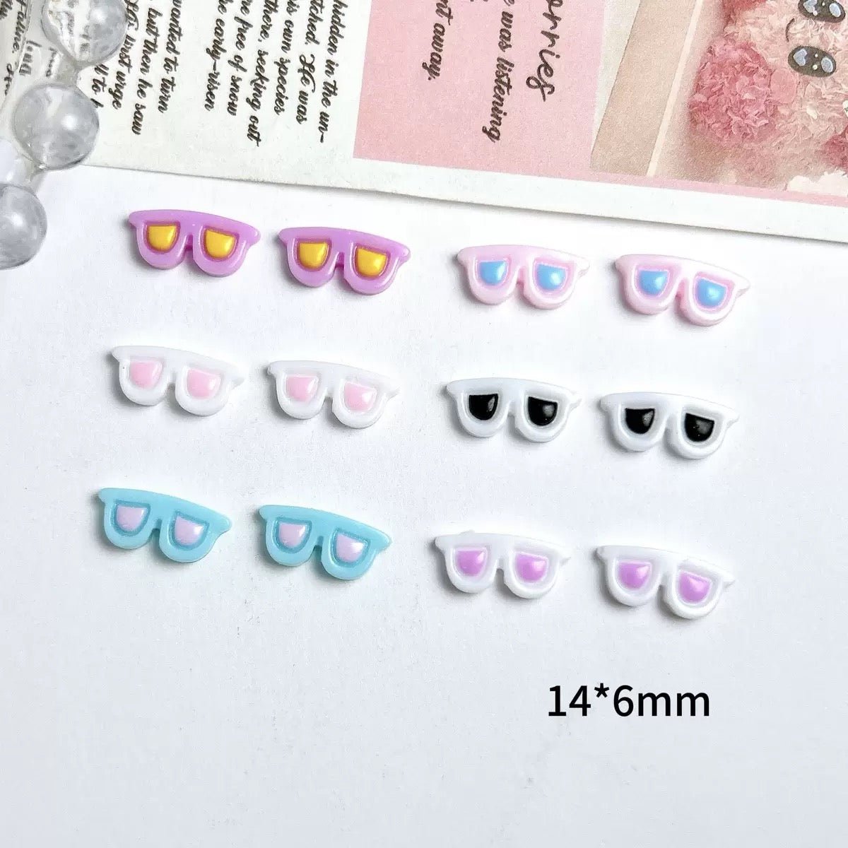 FS6472- Approximately 14×6mm Luminous Sunglasses Nail  Charms Zoe's DIY Shop