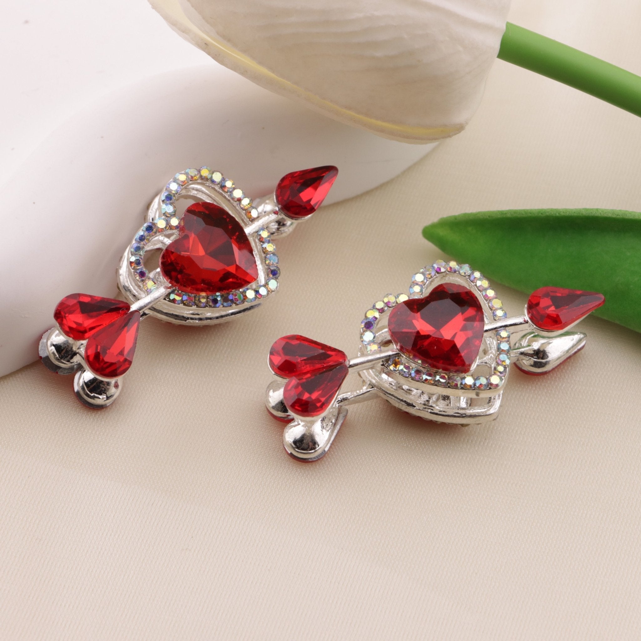 FS6490- Approximately 2.5×4.6×2Cm Cupid Heart Alloy Beads Zoe's DIY Shop