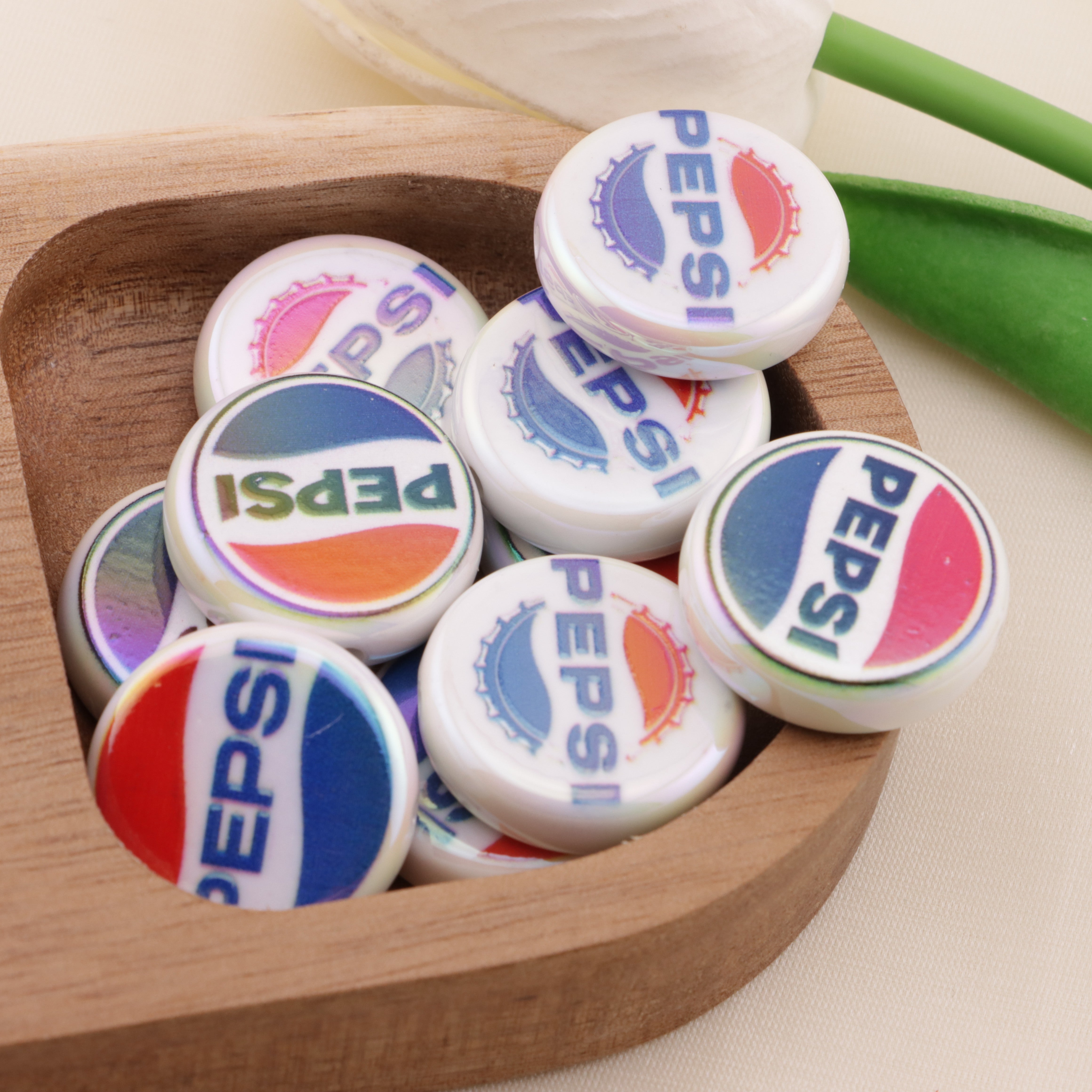 FS6499- 20mm Pepsi Cola Round Acrylic Beads Zoe's DIY Shop