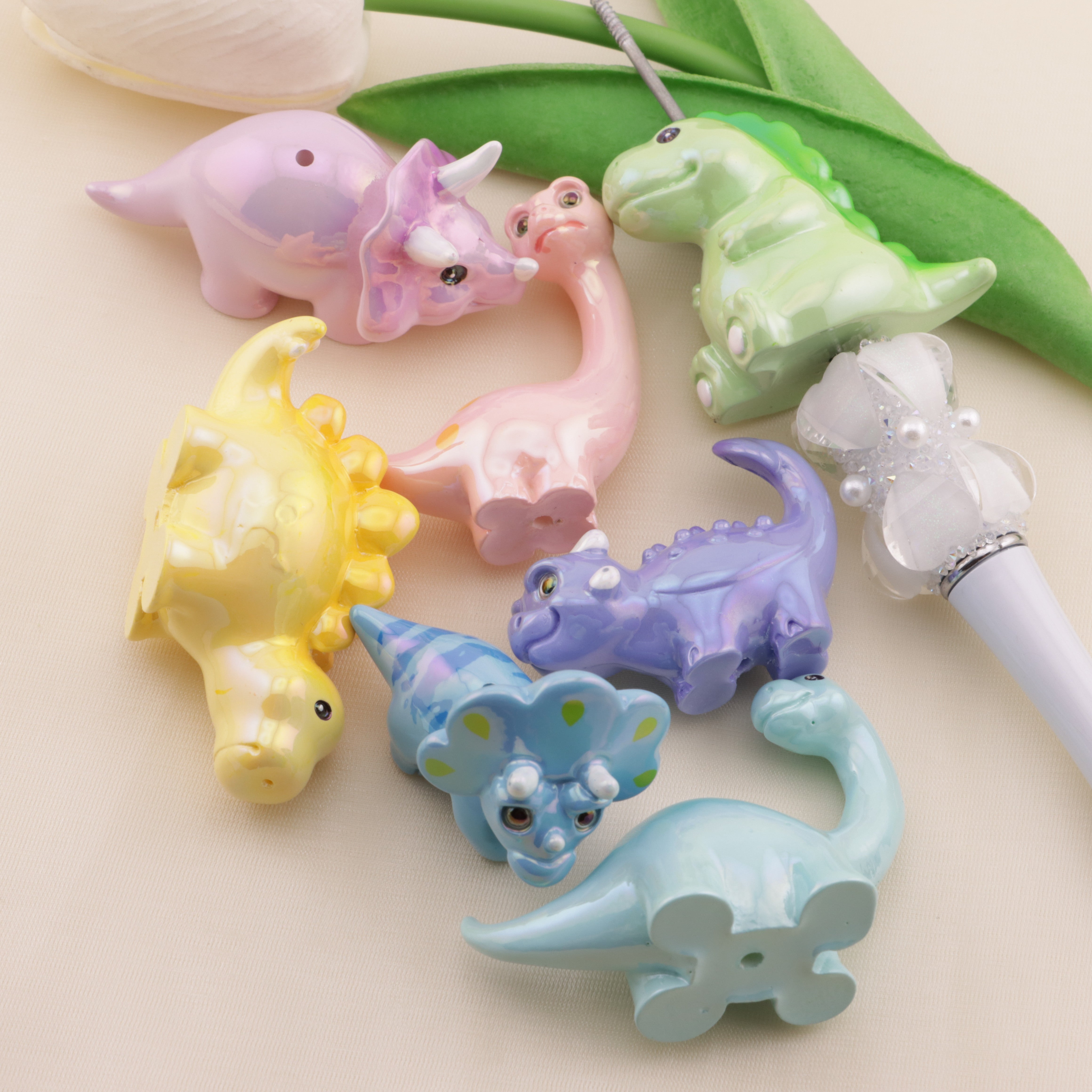 FS6501- 3.5×2.8Cm   UV-Plated Dinosaur Resin Beads Zoe's DIY Shop