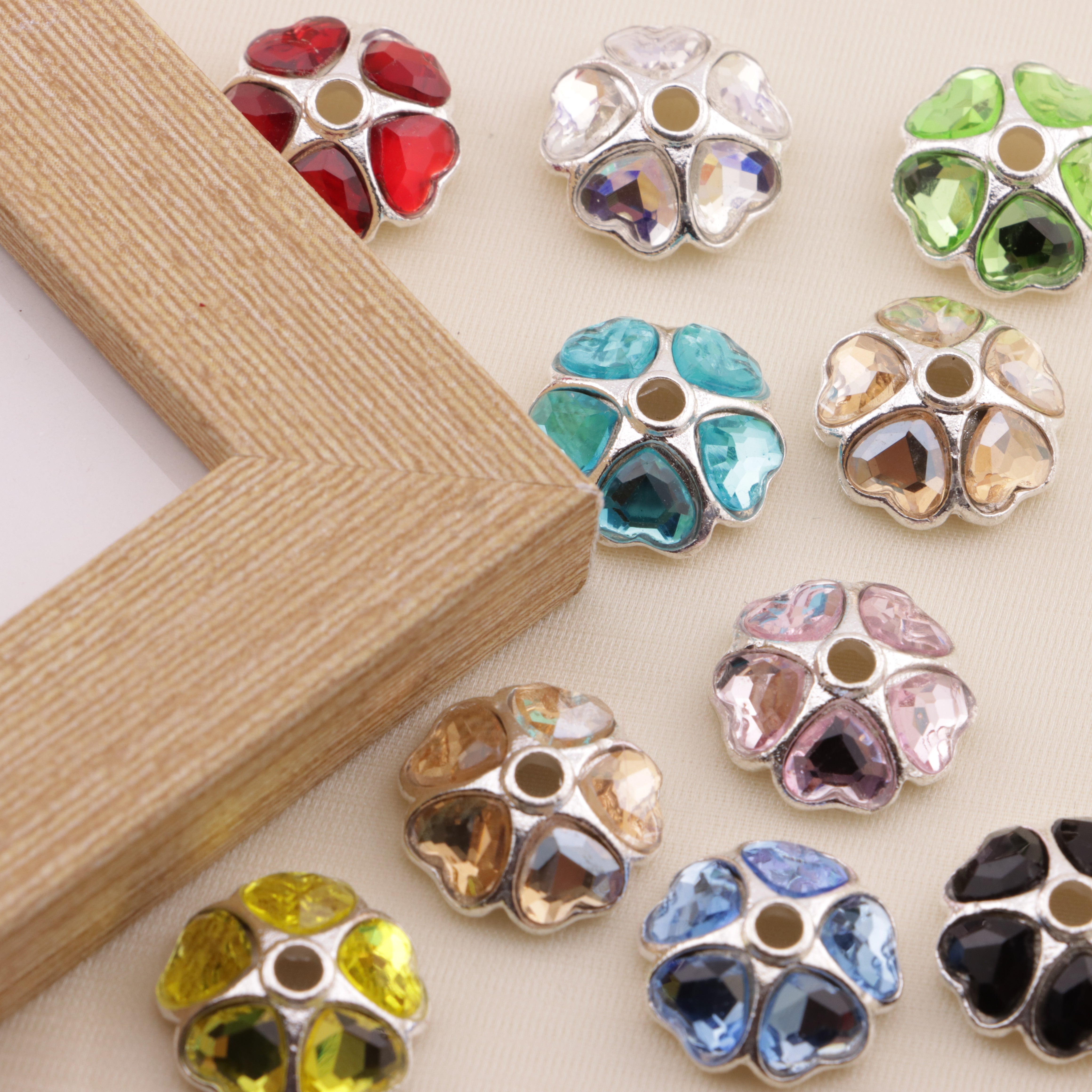FS6506- Random Mixed Color  15mm Heart-Shaped Diamond Alloy Spacer Zoe's DIY Shop