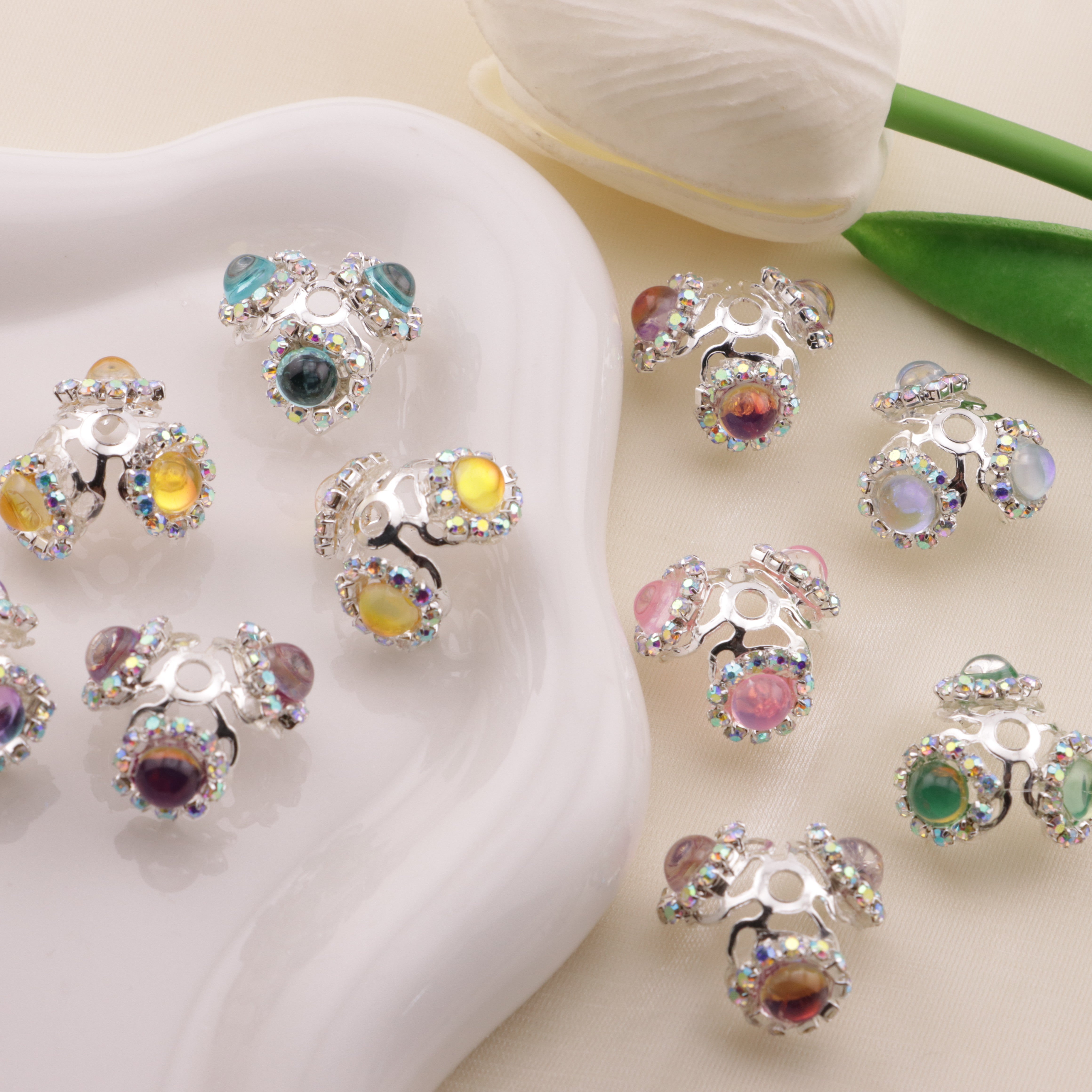FS6507- Random Mixed Color 16×20mm Zircon Three-Petal Flower Alloy Spacers Zoe's DIY Shop