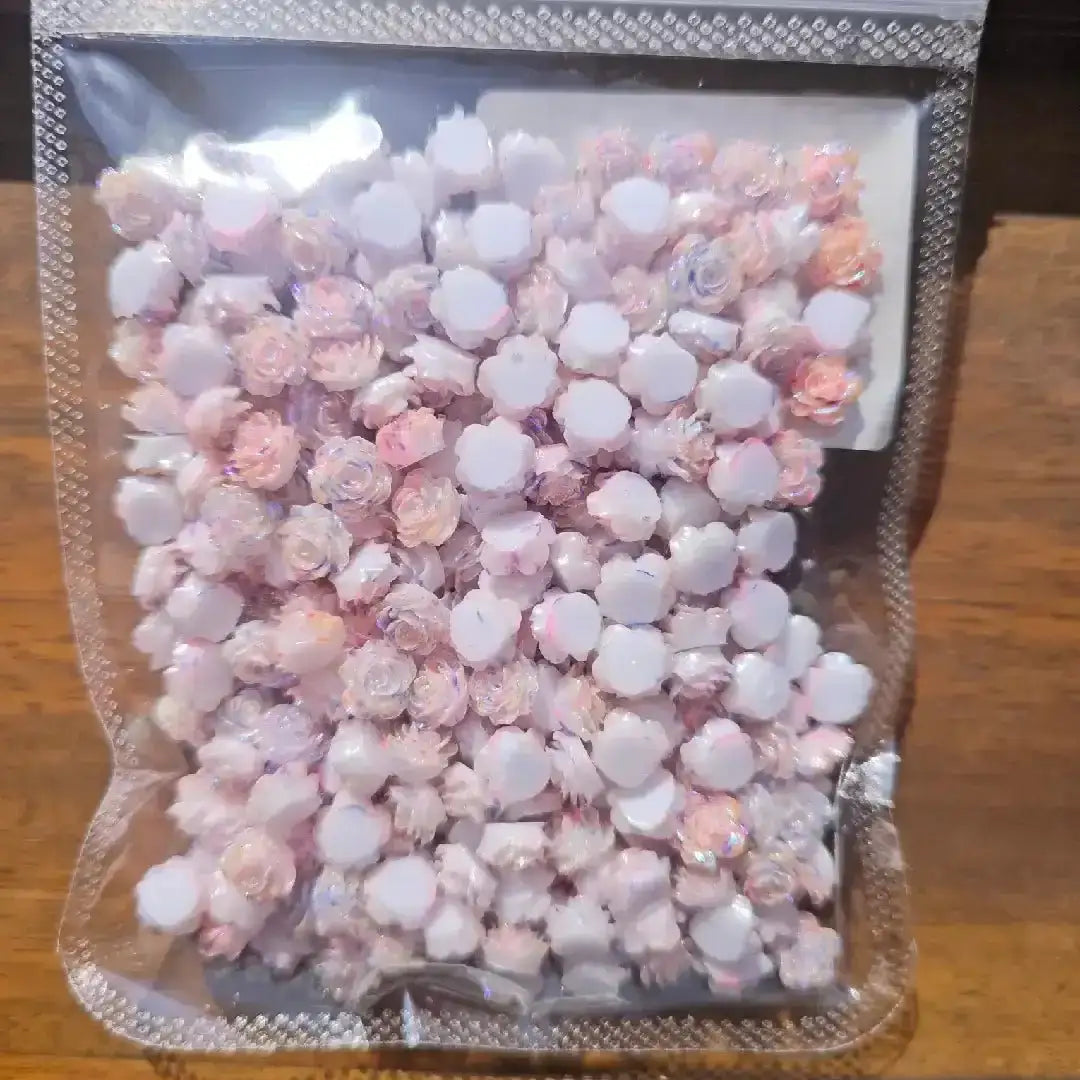 FS6561-8MM UV Luminous Mabe Small Flower Charms -Zoe DIY Wholesale
