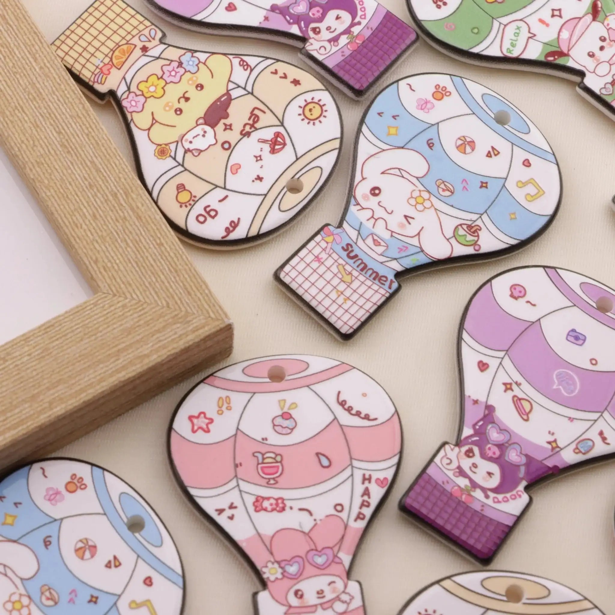 FS6588-Approximately 52*37 Sanrio Hot Air Balloon Hanging Hole Piece Sanrio Hot Air Balloon Hanging Hole Piece -Zoe DIY Wholesale