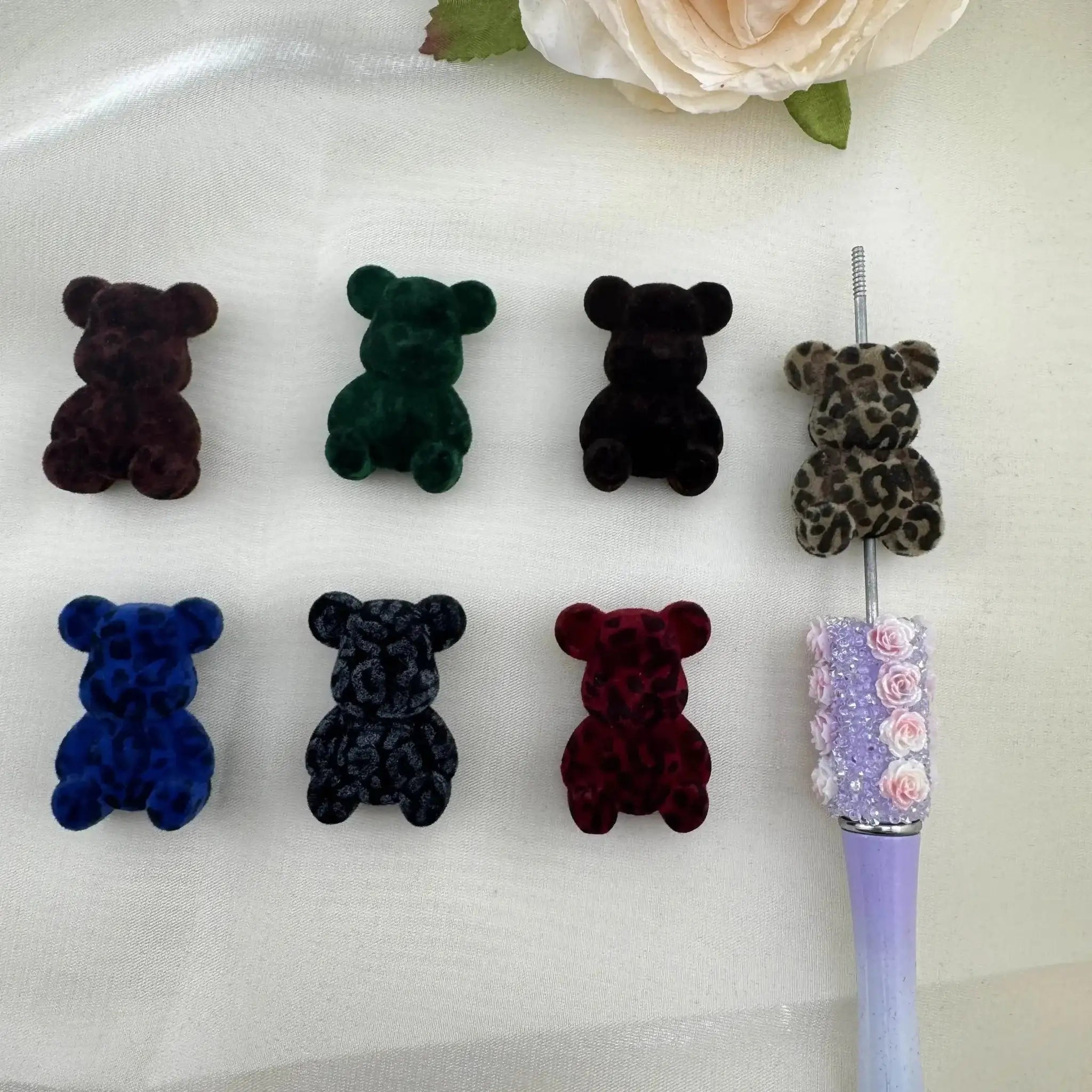FS6893-About 33×23mm Random Mixed Dark Color Bear Flocked Acrylic Beads for DIY Jewelry Making Bracelet Necklace Crafts -Zoe DIY Wholesale