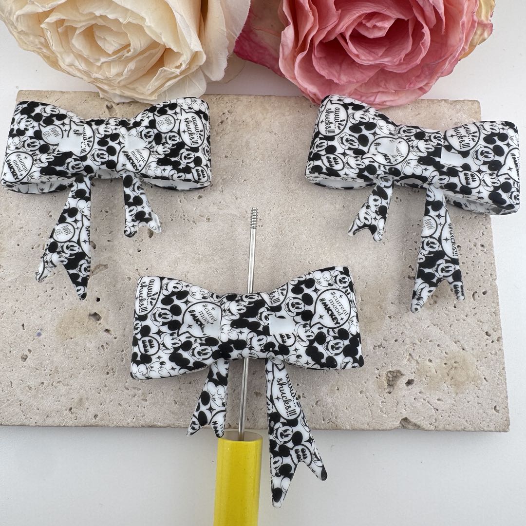 FS19627-About 50*60mm Mickey Silicone Focal Bow Beads