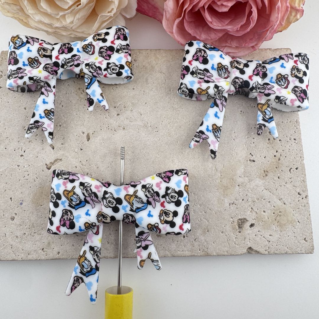 FS19612-About 50*60mm Mickey Silicone Focal Bow Beads
