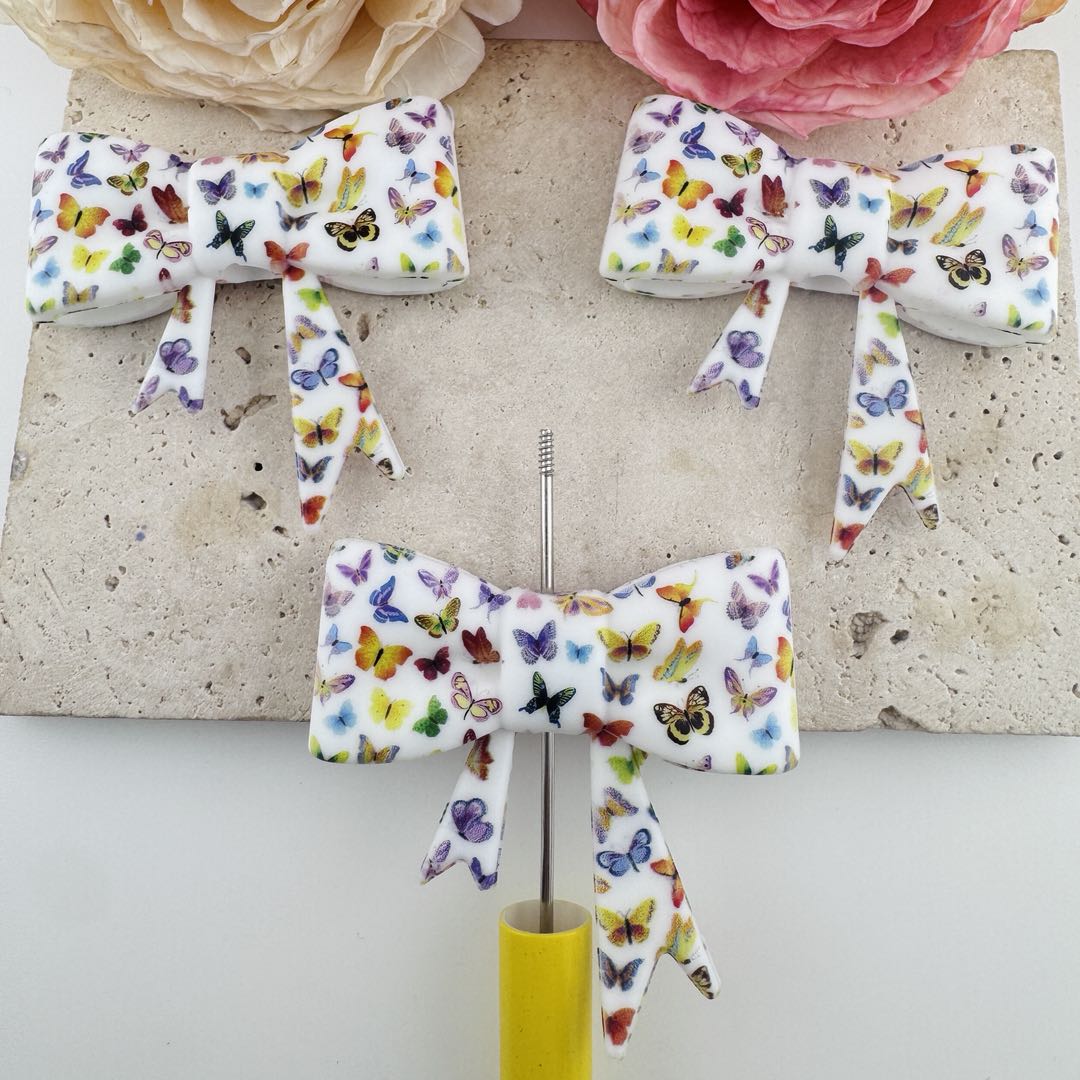 FS19607-About 50*60mm Butterfly Silicone Focal Beads