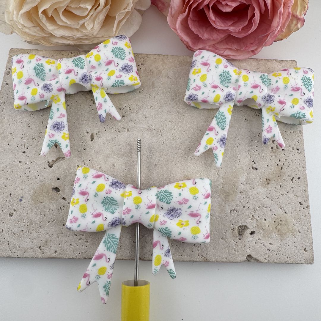 FS19617-About 50*60mm Mixed Silicone Focal Bow Beads