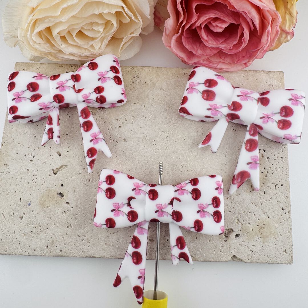 FS19622-About 50*60mm Cherry Silicone Focal Bow Beads