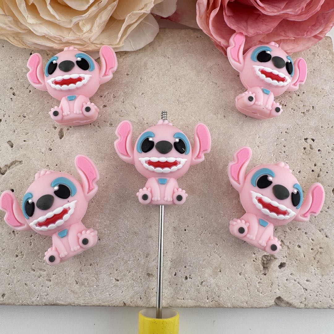 FS19634-About 26*31mm Stitch Silicone Focal Beads