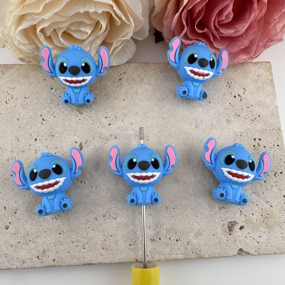 FS19641-About 27*32mm Stitch Silicone Focal Beads