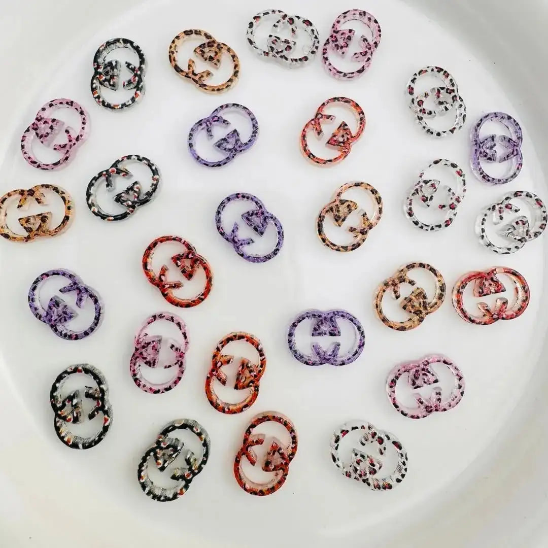 PP10719-About 4×14mm G Leopard Printed Nail Charms -Zoe DIY Wholesale