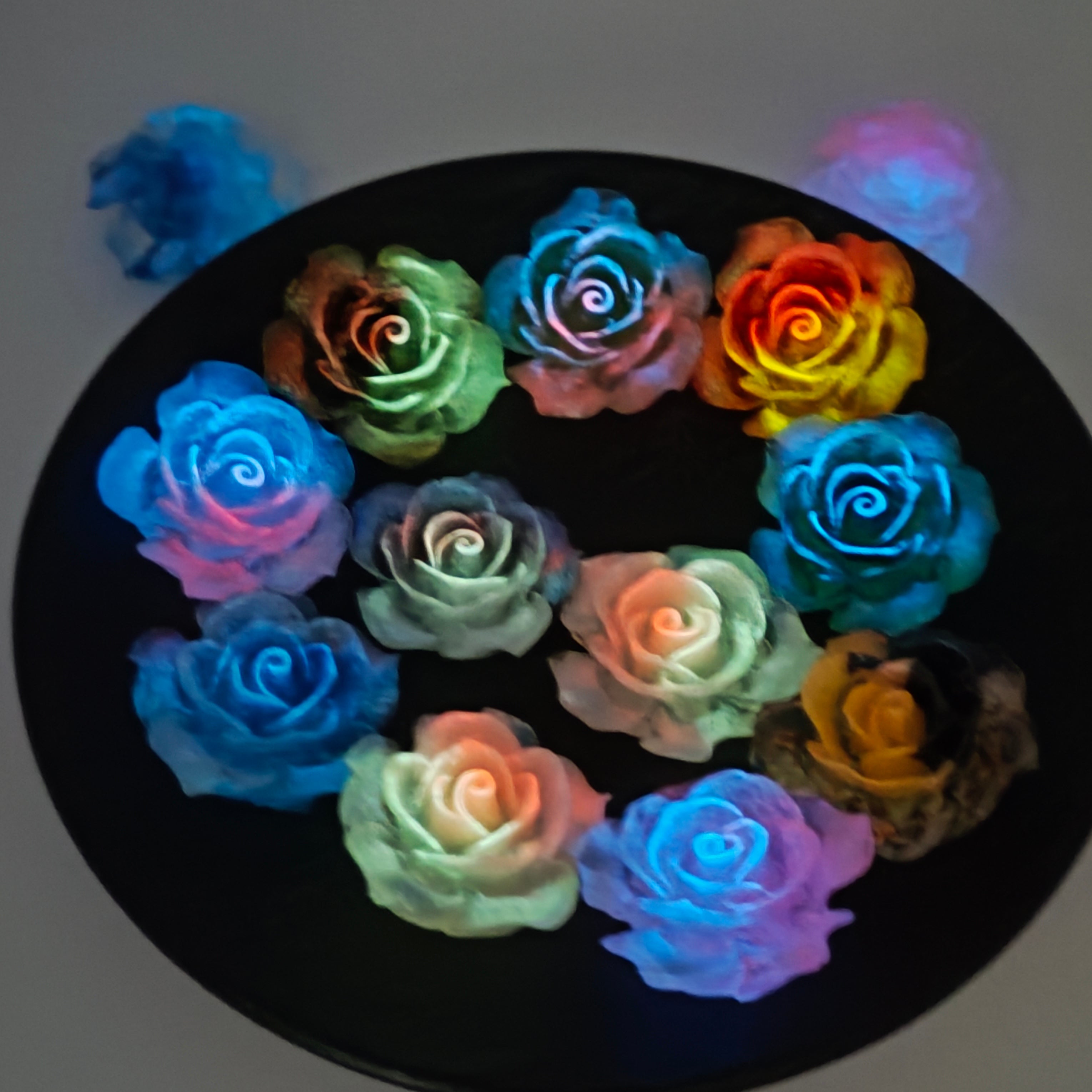 FS1807- 36mm Gradient color Glowing Rose Charms For Making Fancy Beads